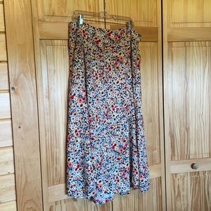 Floral print skirt